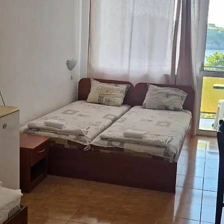 кооп бриз فندق تشيرنوموريتس