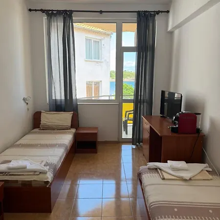 فندق кооп бриз *