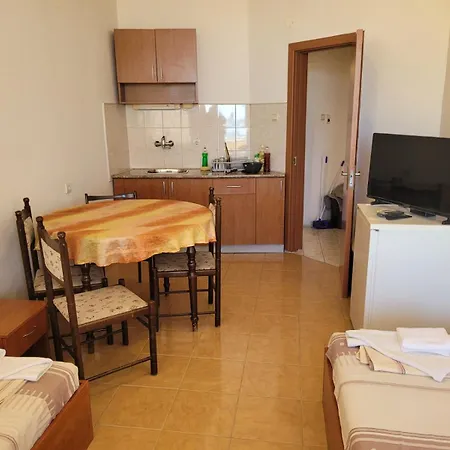 فندق кооп бриз تشيرنوموريتس