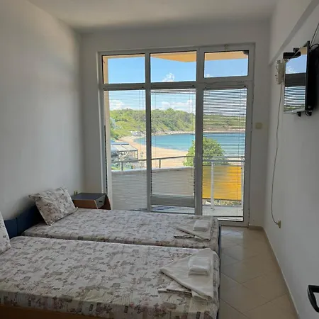 فندق кооп бриз *